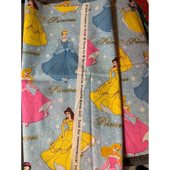 Disney Princess Cotton Fabric 3/8 Yard Swirl Print Belle Cinderella Snow White F - Picture 5 of 7